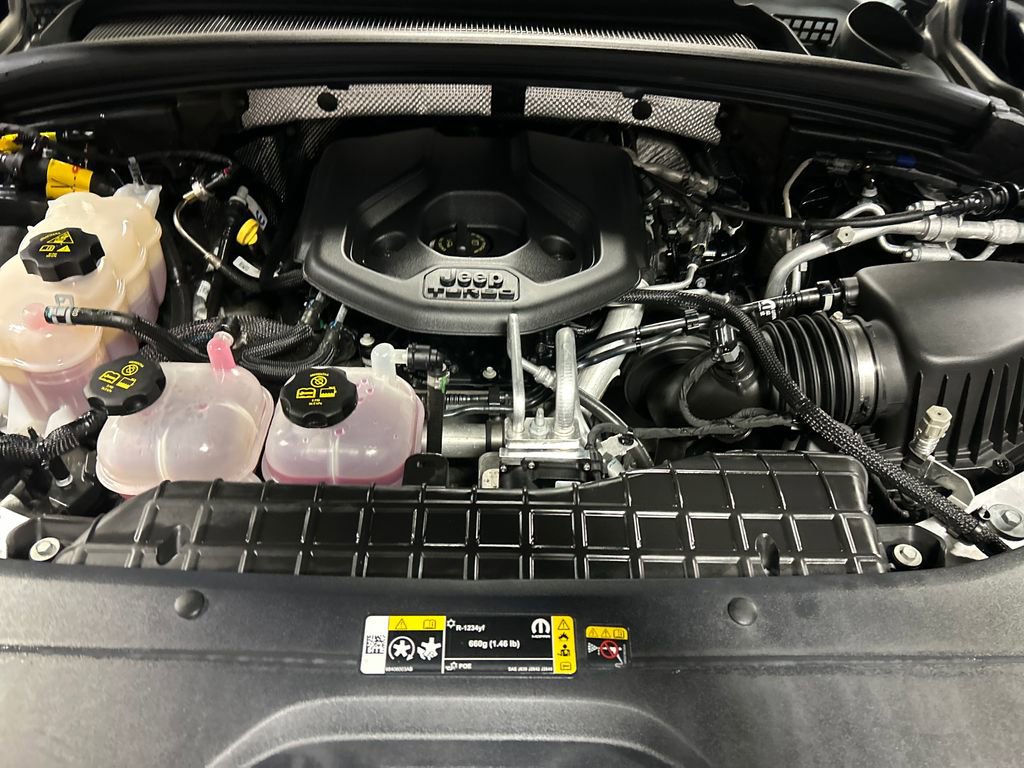 Used 2023 Jeep Grand Cherokee Summit image 27