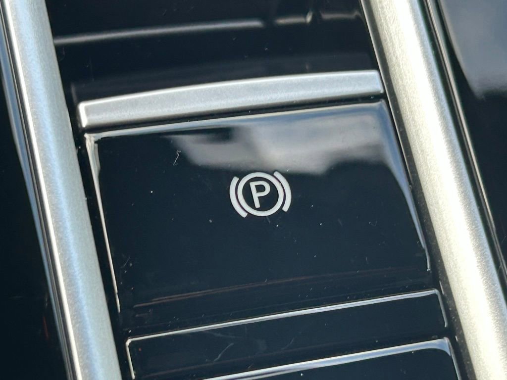 New 2026 Volkswagen Atlas Cross Sport SEL R-Line image 60