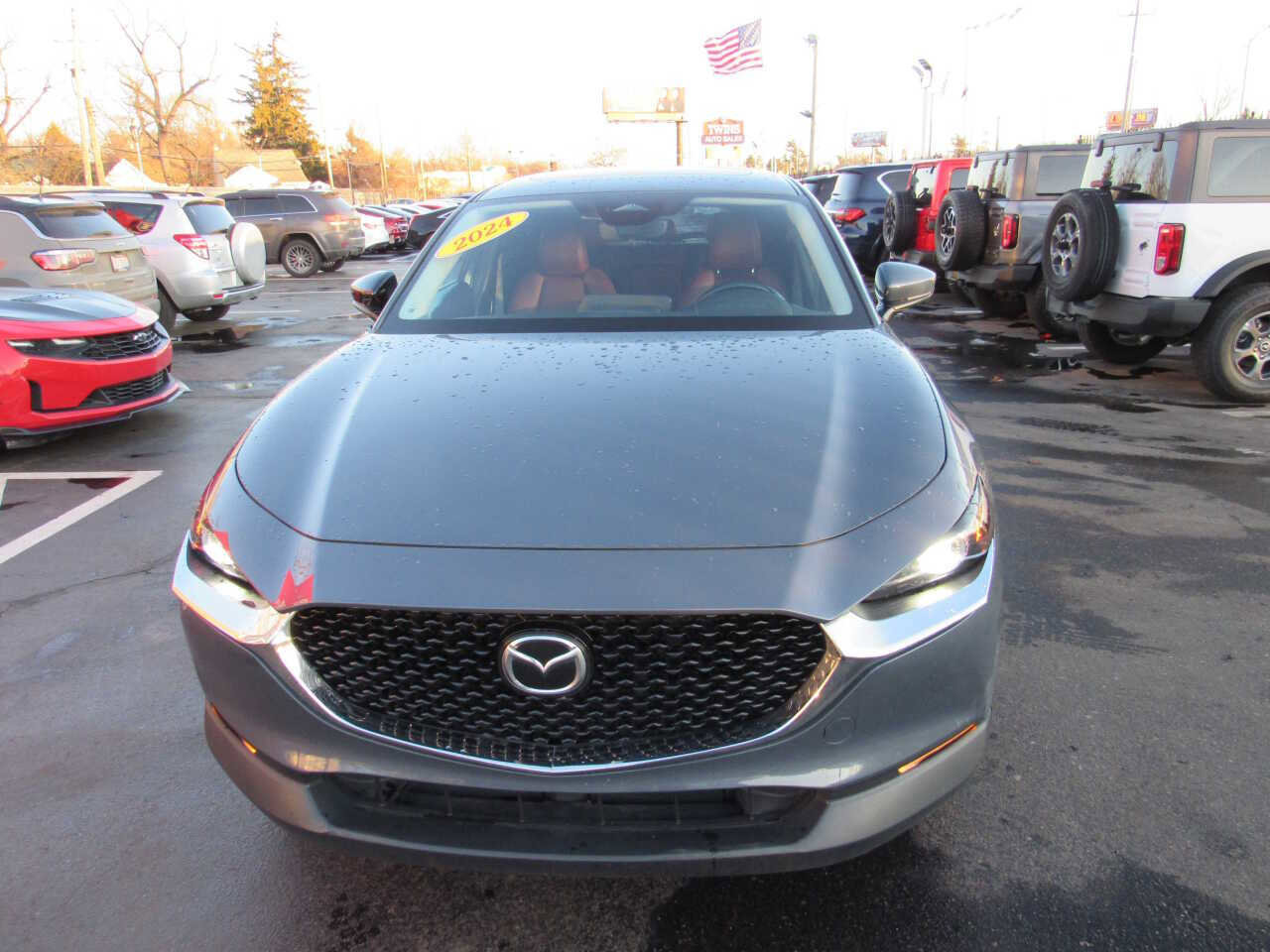 Used 2024 MAZDA CX-30 AWD 2.5 S w/ Preferred Package image 2