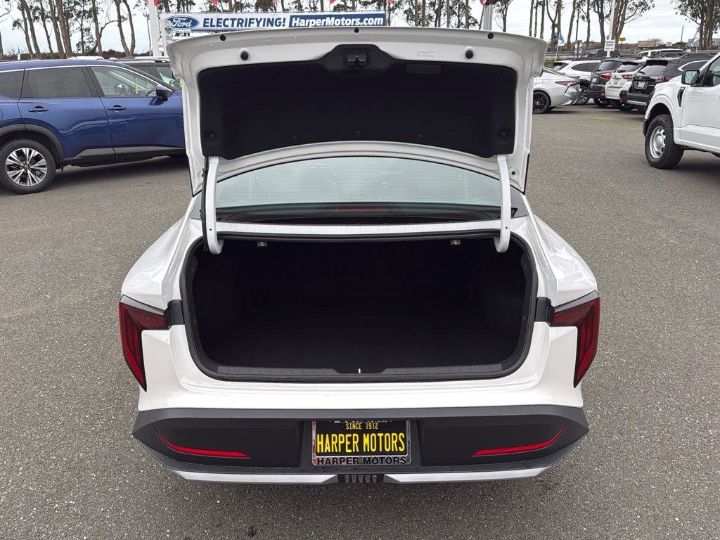 Used 2025 Kia K4 EX image 22