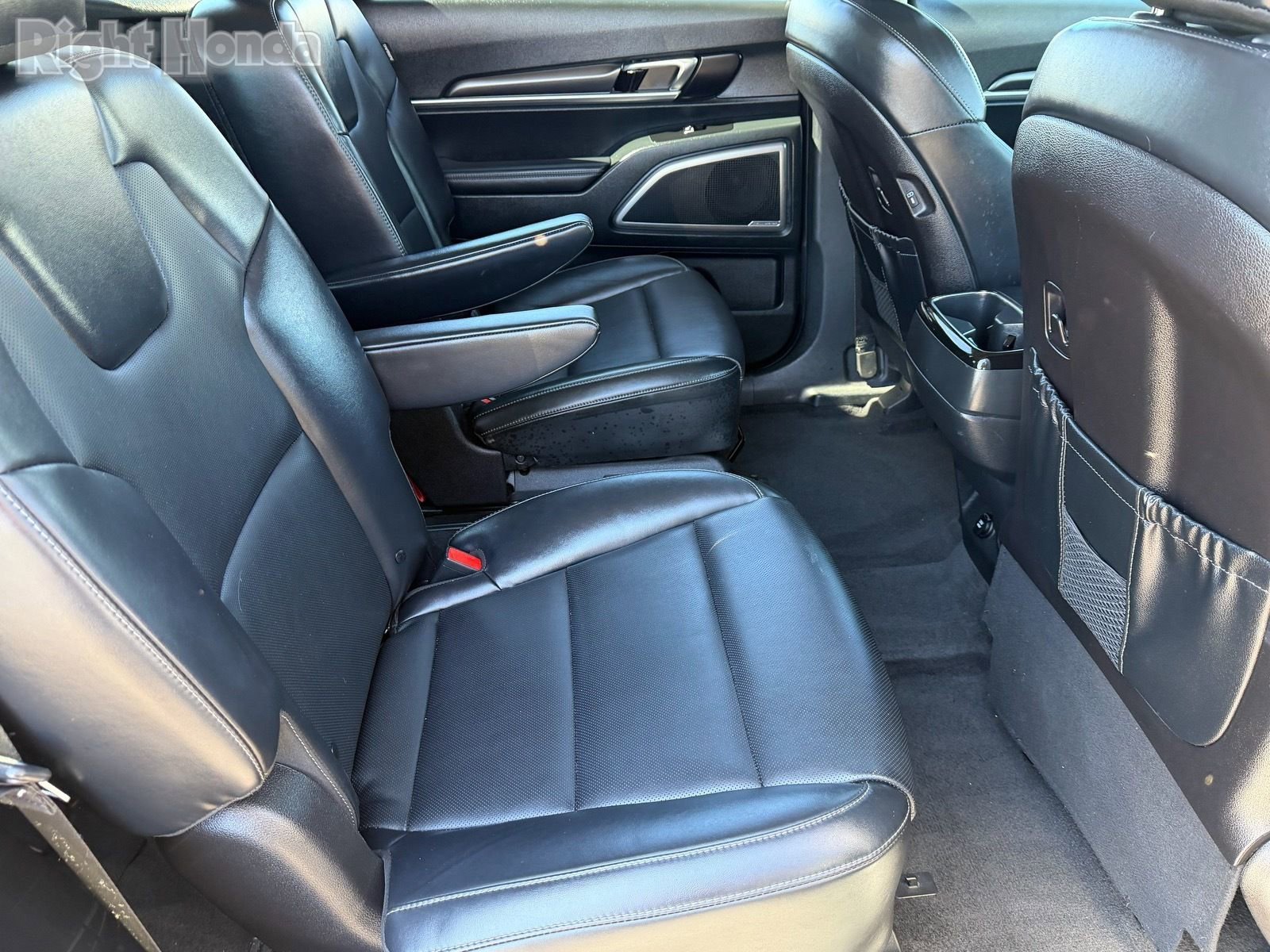 Used 2025 Kia Telluride S image 16