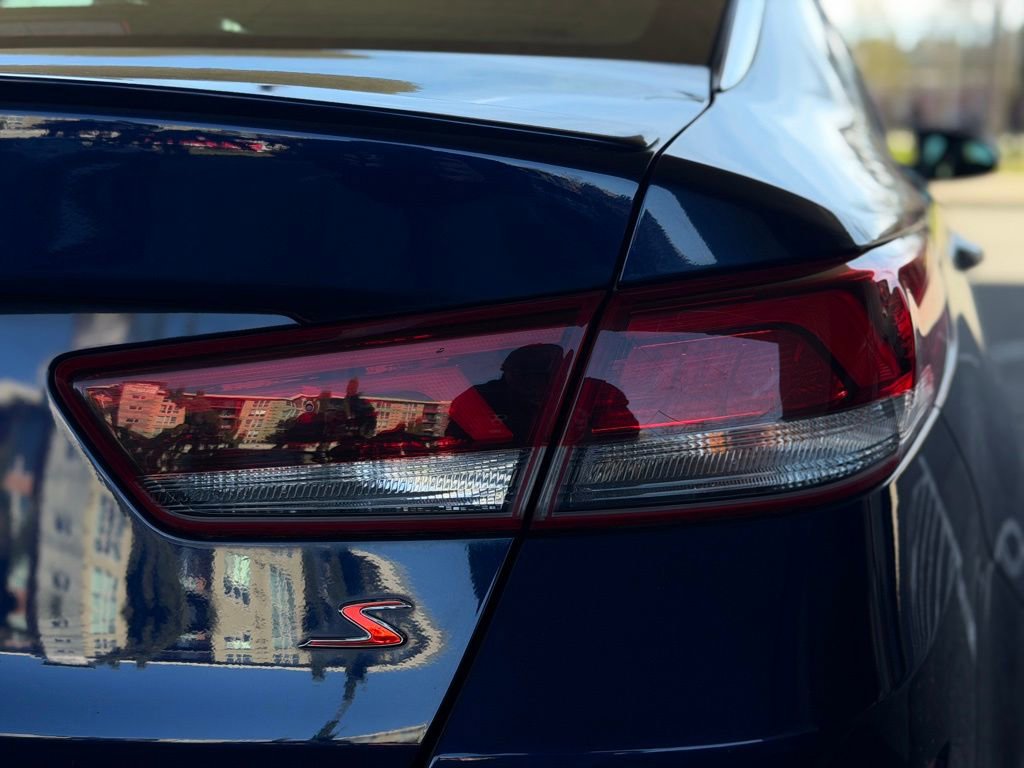 Used 2019 Kia Optima S image 15