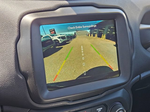 Used 2023 Jeep Renegade Altitude w/ Sun/Sound Group AWD/4WD image 34