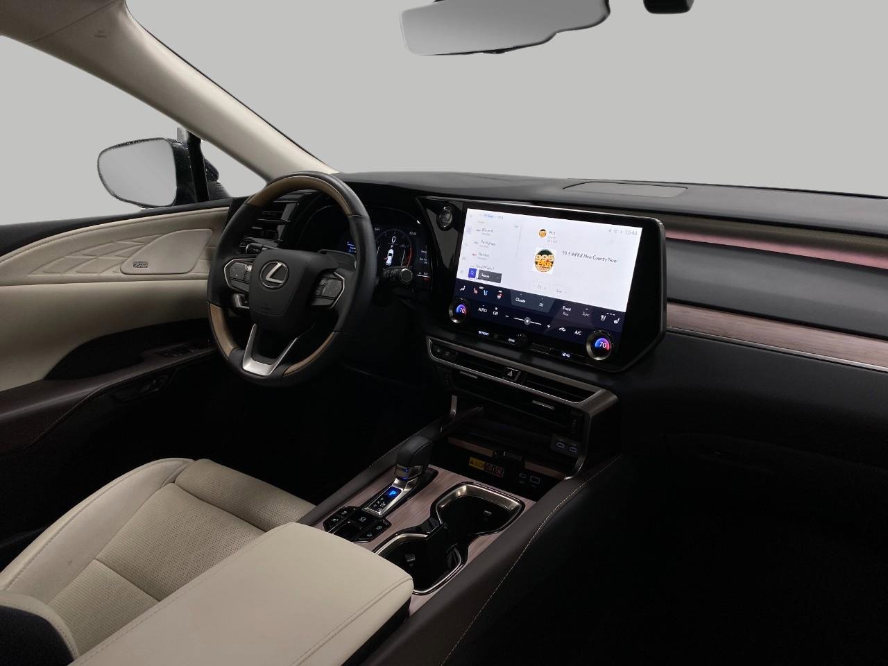 Certified 2025 Lexus RX 350 AWD image 19
