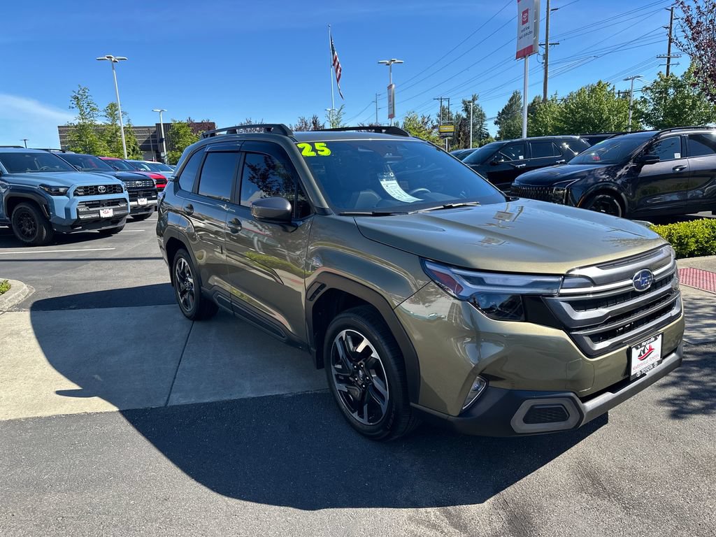 Used 2025 Subaru Forester Limited AWD/4WD image 7