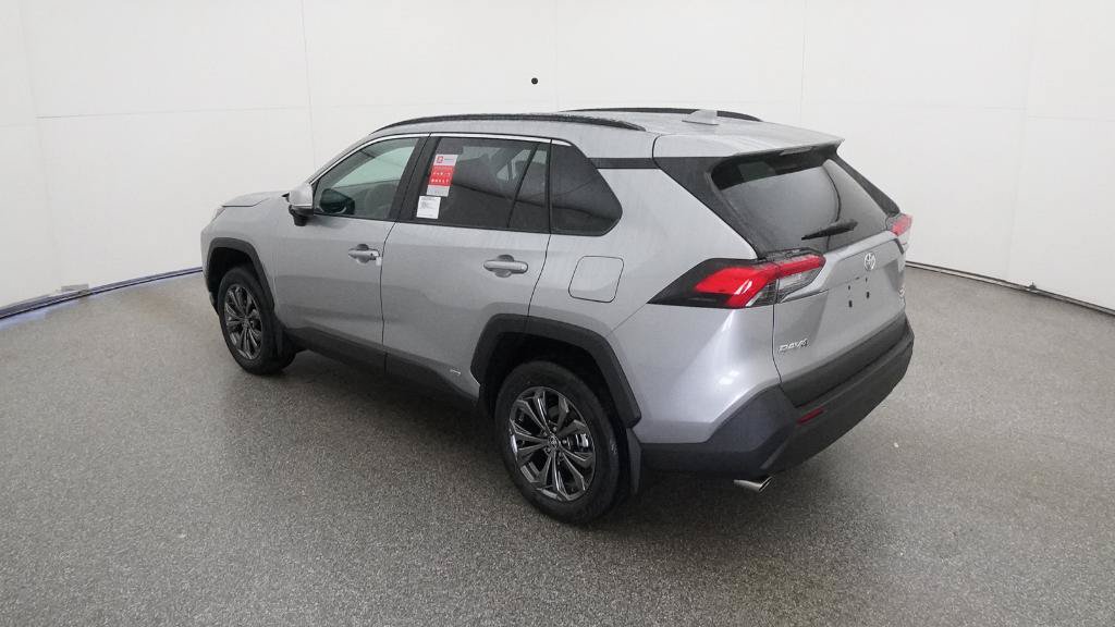 New 2025 Toyota RAV4 XLE Premium w/ Weather Package AWD/4WD image 8