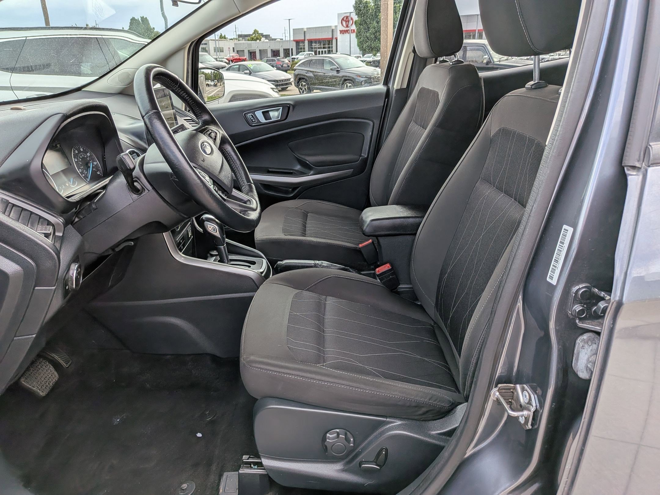 Used 2018 Ford EcoSport SE w/ SE Convenience Package FWD image 25