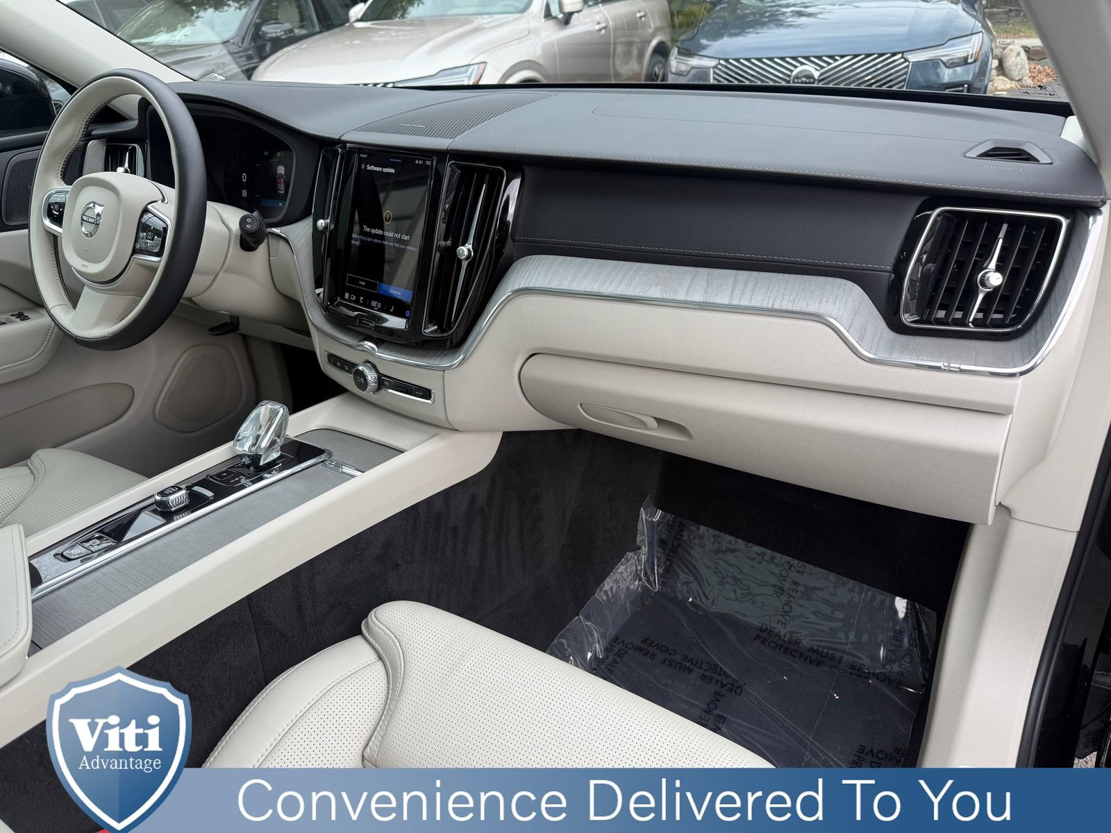 Certified 2023 Volvo XC60 B6 Ultimate w/ Protection Package Premier AWD/4WD image 30