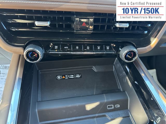 Used 2025 Chevrolet Tahoe High Country image 23