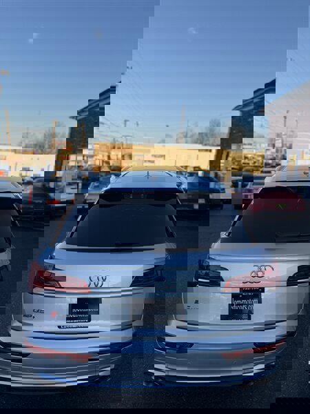 Used 2023 Audi SQ5 Premium Plus image 3