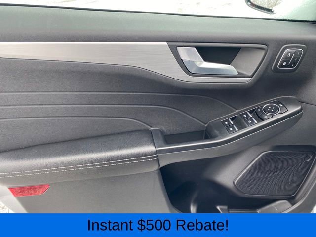 Used 2023 Ford Escape Platinum image 16