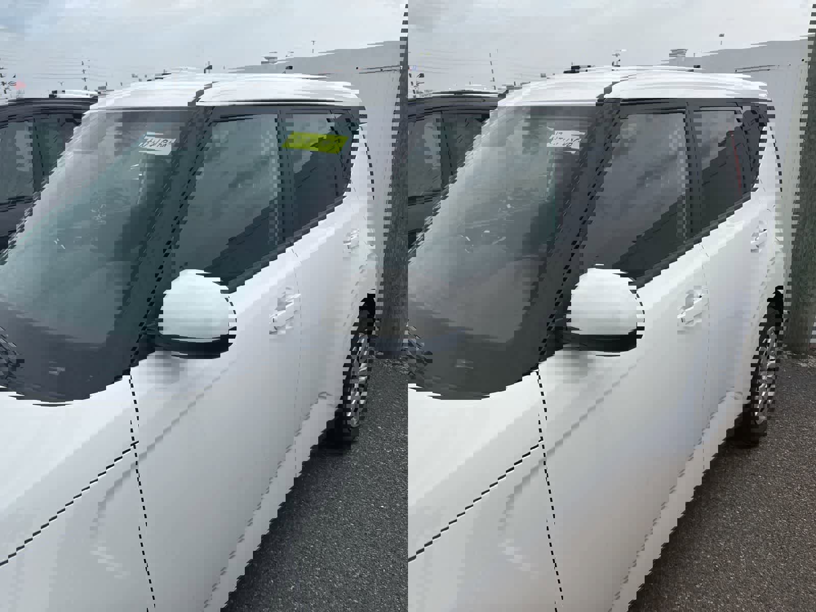 Used 2022 Kia Soul LX image 20