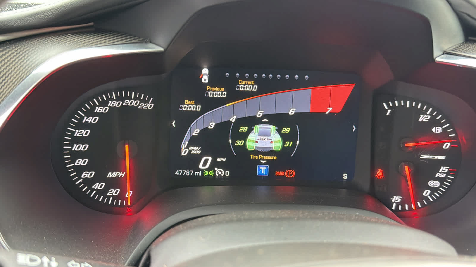 Used 2015 Chevrolet Corvette Z06 w/ 3LZ Preferred Equipment Group RWD image 11