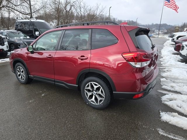 Certified 2023 Subaru Forester Premium image 3
