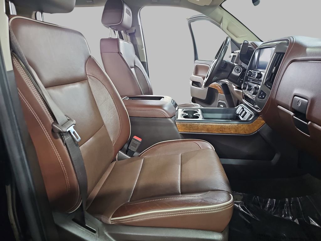 Certified 2016 Chevrolet Silverado 2500 High Country w/ Duramax Plus Package AWD/4WD image 13