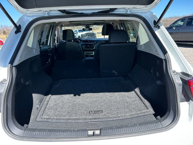 Used 2023 Volkswagen Tiguan SE image 47