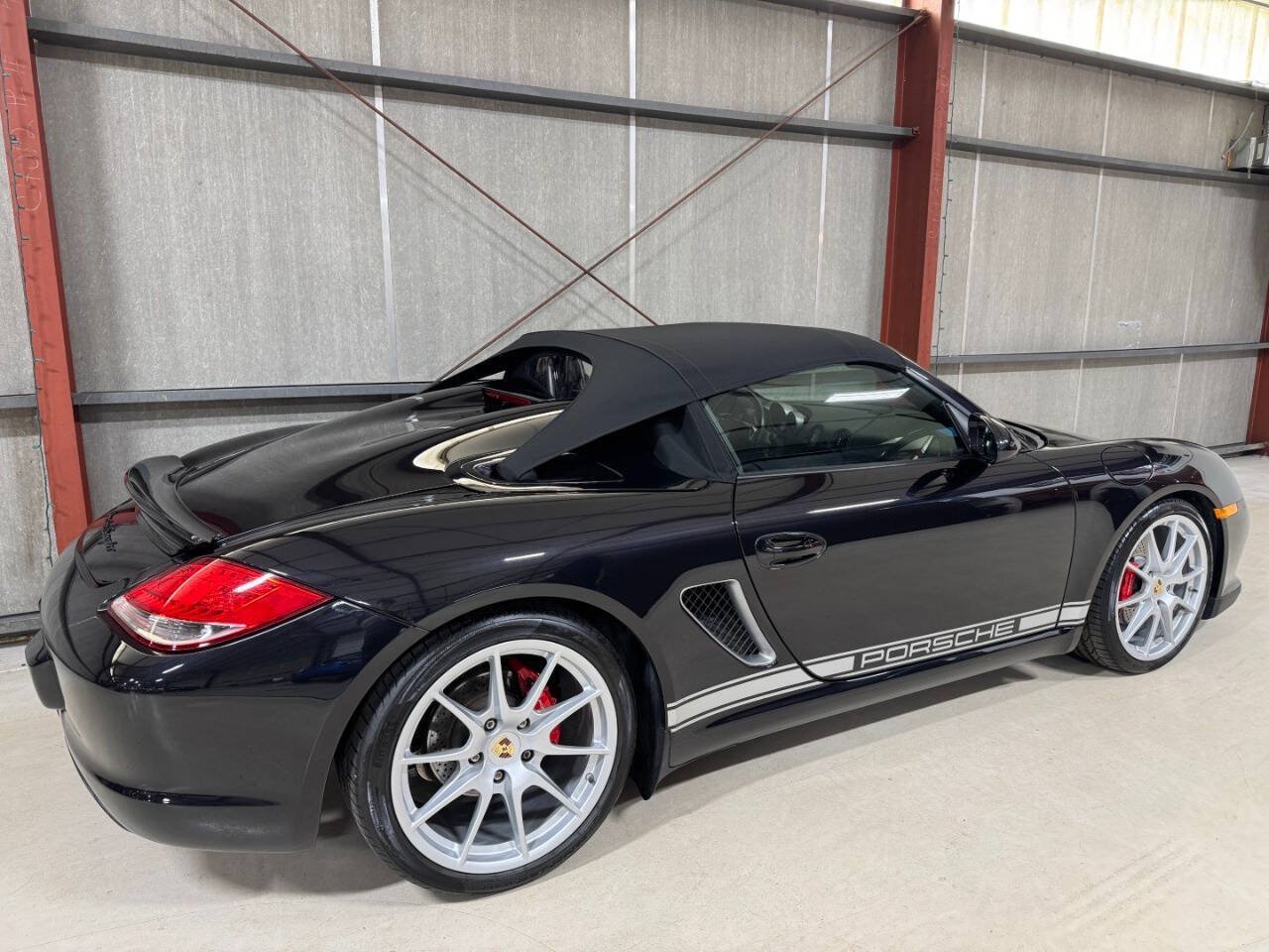 Used 2011 Porsche Boxster Spyder RWD image 31