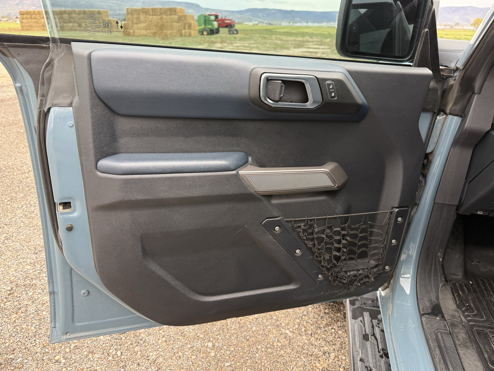 Used 2021 Ford Bronco Outer Banks AWD/4WD image 14