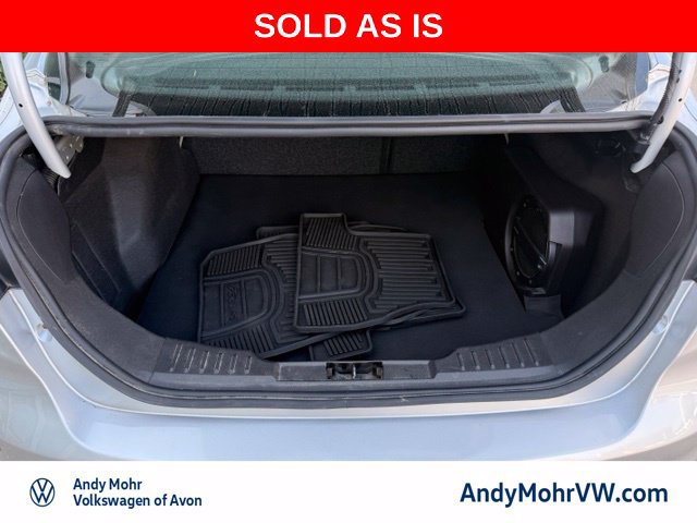 Used 2017 Ford Focus SEL w/ Cold Weather Package FWD image 9