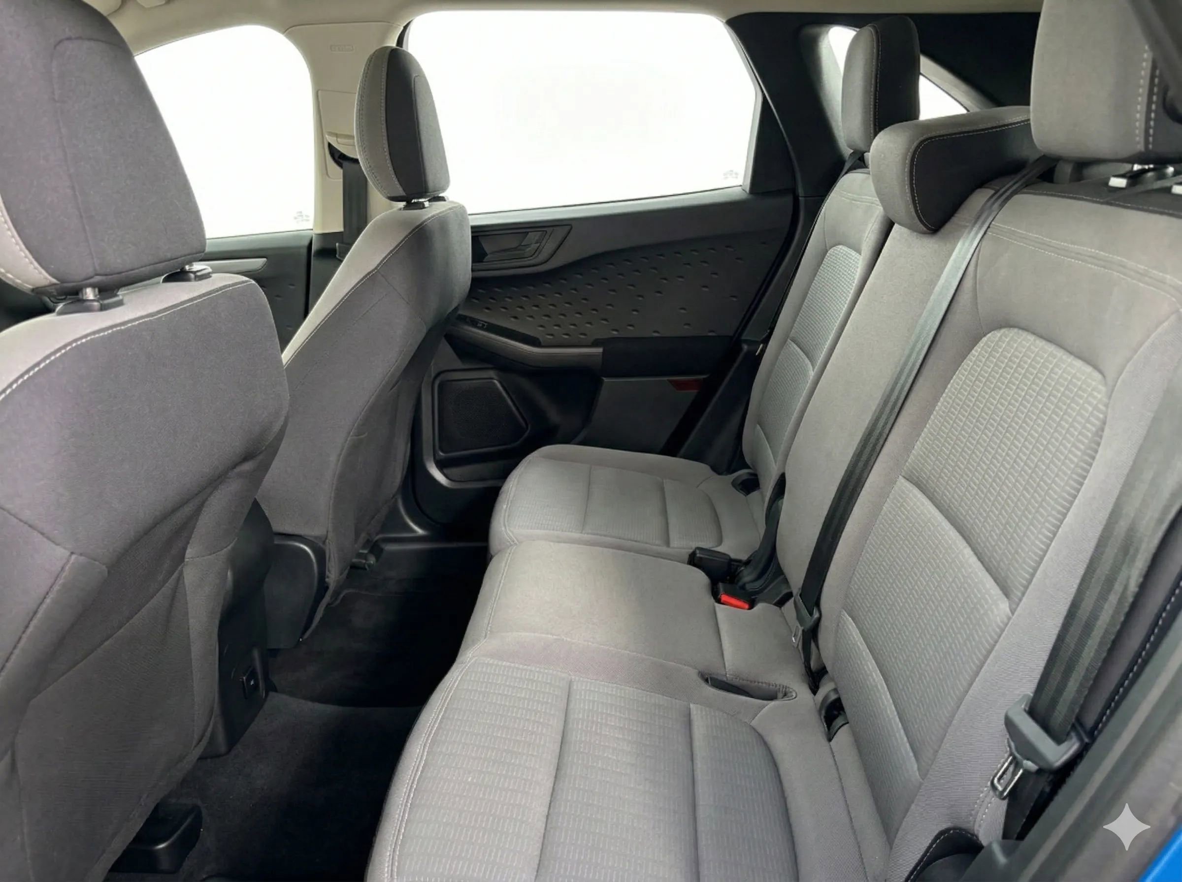 Used 2020 Ford Escape S image 5