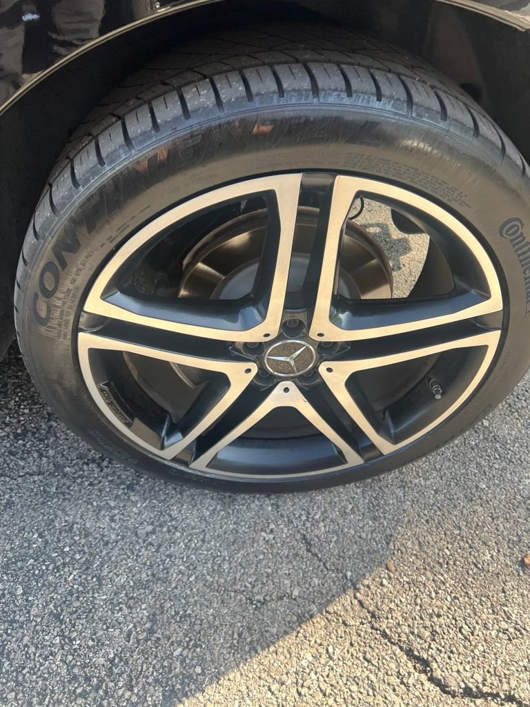 Used 2018 Mercedes-Benz GLE 43 AMG 4MATIC image 3