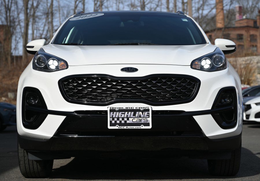 Used 2022 Kia Sportage Nightfall Edition image 9