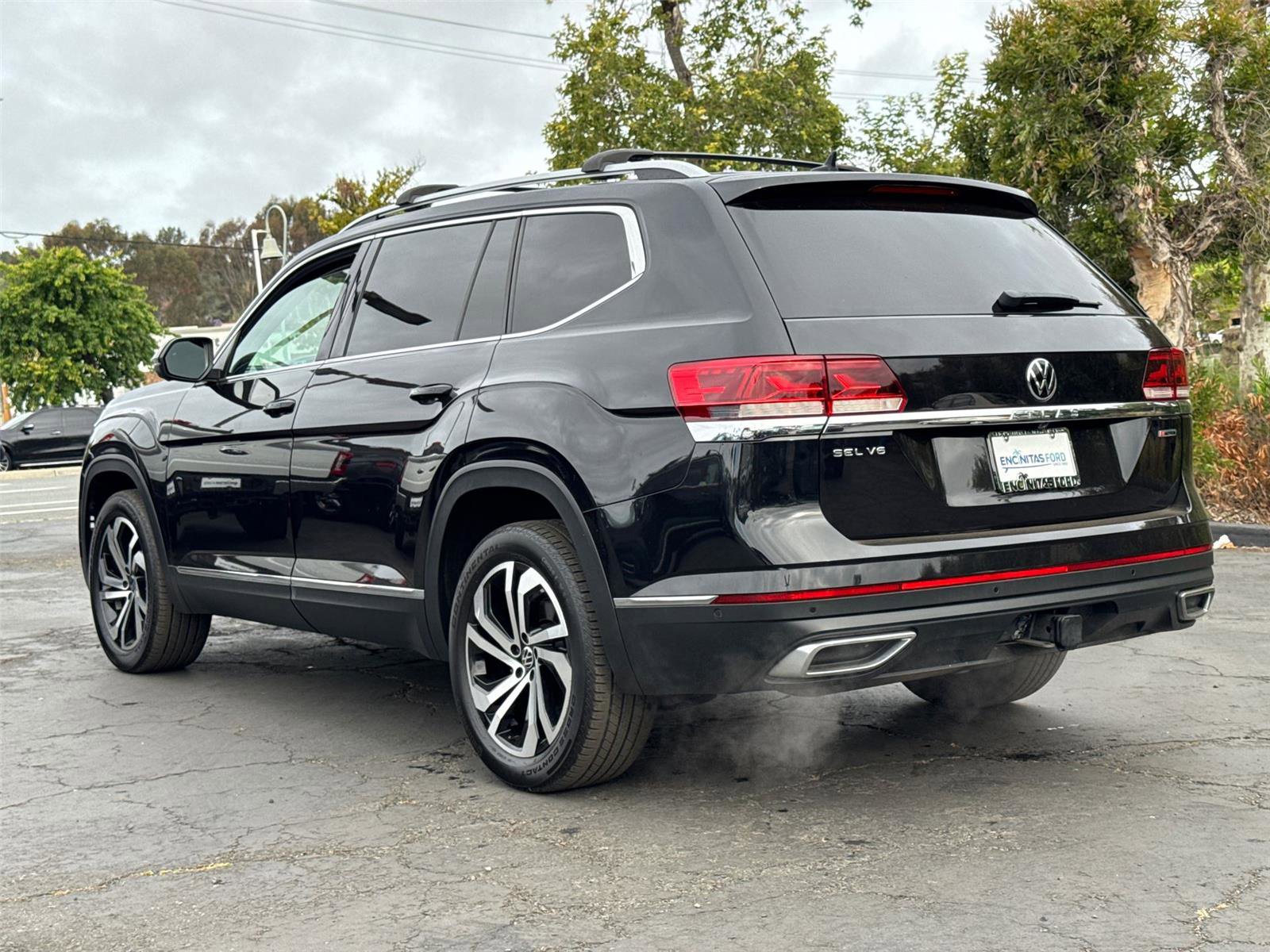 Used 2021 Volkswagen Atlas SEL Premium AWD/4WD image 11