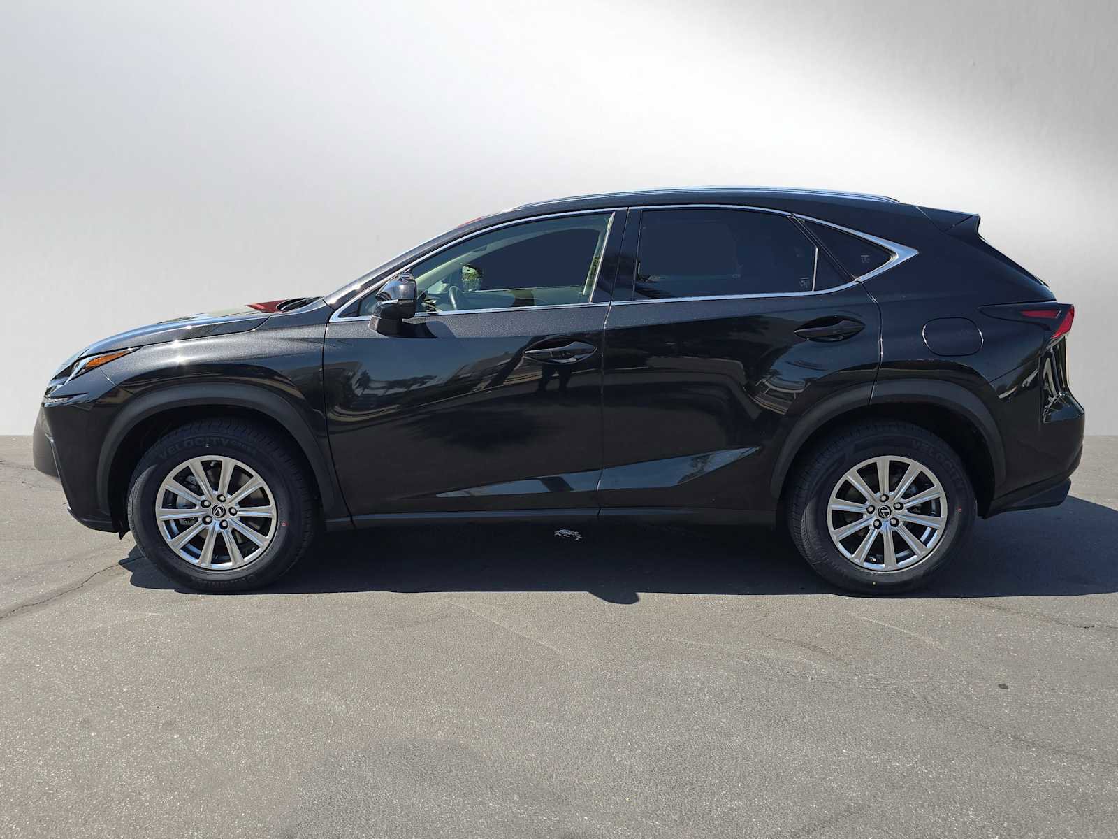 Used 2021 Lexus NX 300 FWD w/ Accessory Package image 6