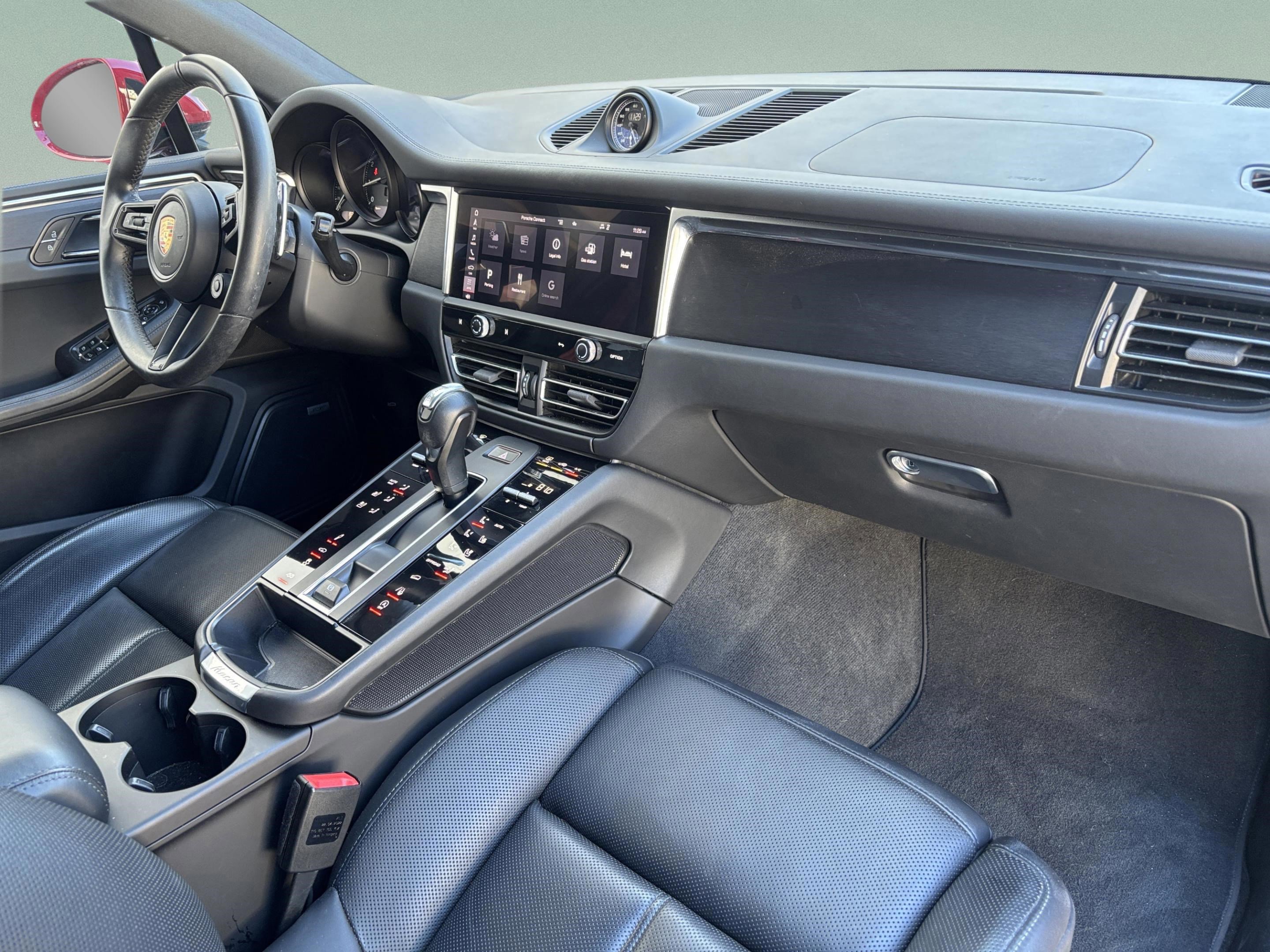 Used 2022 Porsche Macan GTS image 11