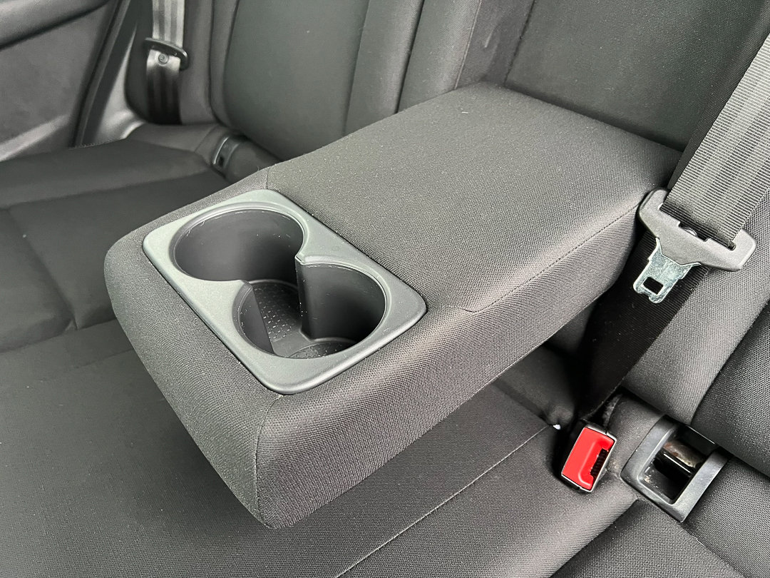 Used 2023 Nissan Rogue S image 27