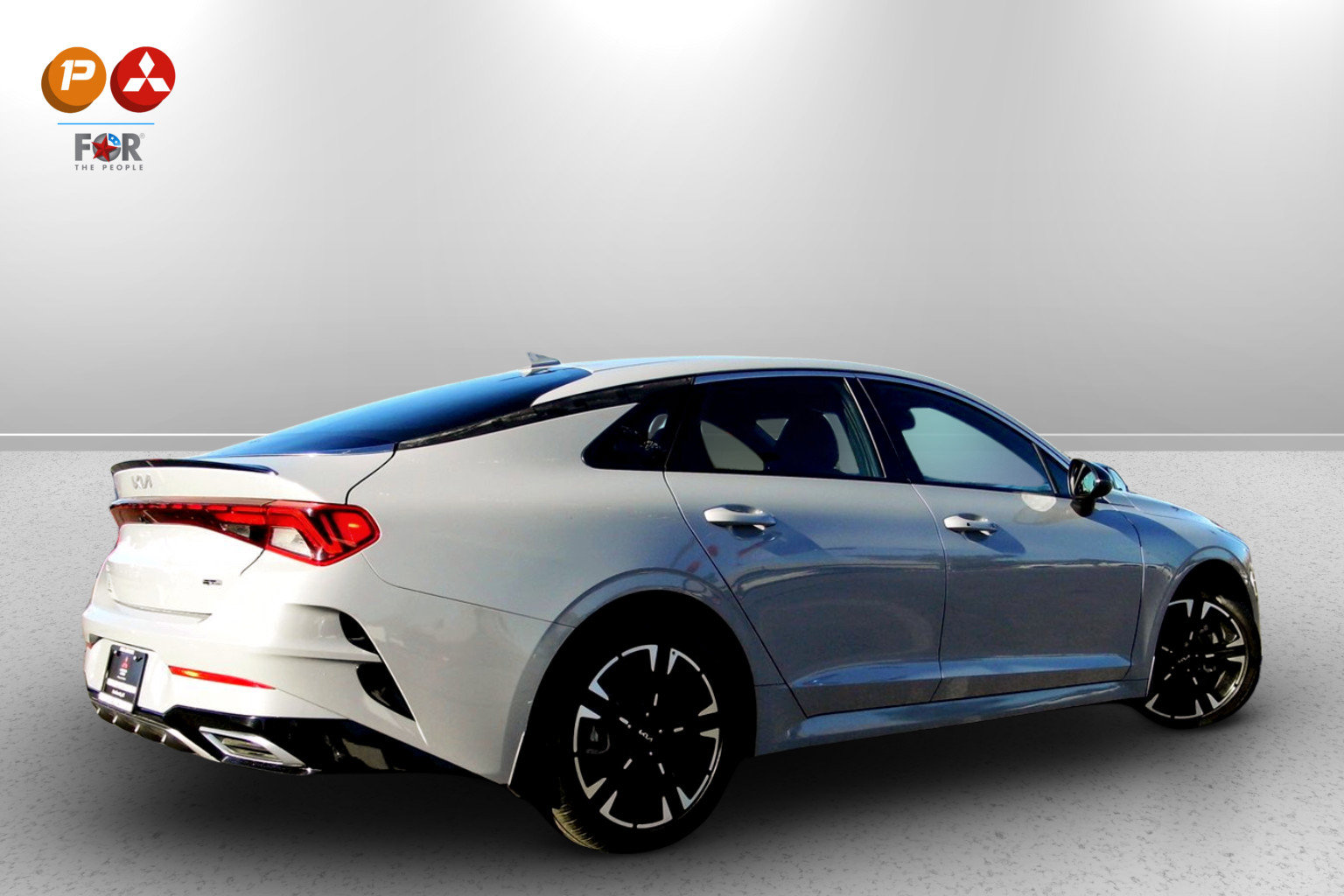 Used 2024 Kia K5 GT-Line w/ GT-Line Premium Package image 2