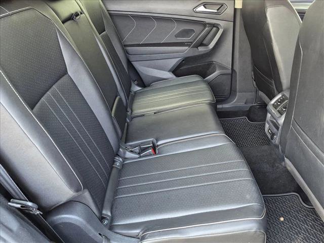 Used 2022 Volkswagen Tiguan SE FWD image 18