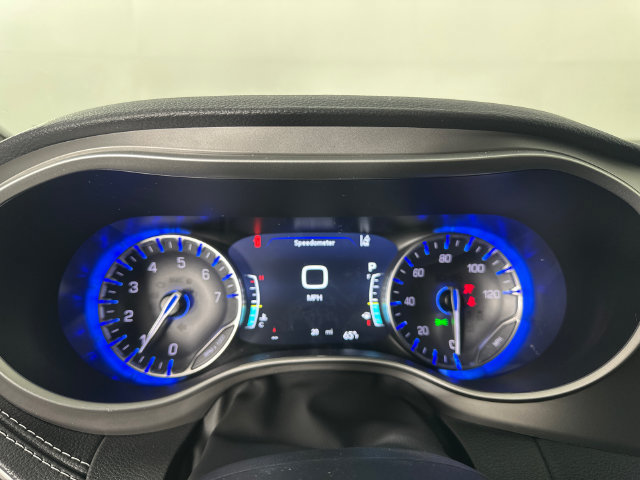 New 2027 Chrysler Pacifica Select FWD image 8