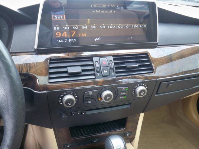 Used 2005 BMW 530i Sedan image 13