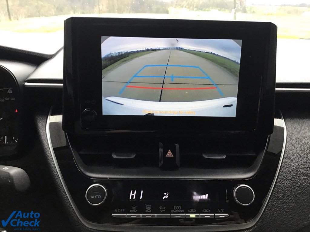 Used 2024 Toyota Corolla LE image 38