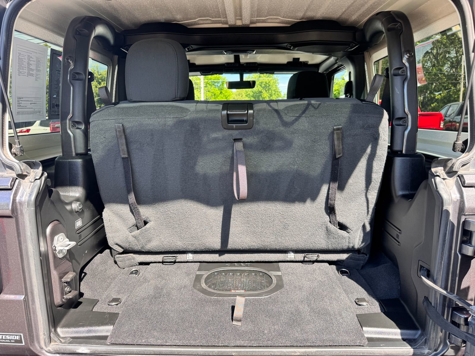 Used 2021 Jeep Wrangler Rubicon AWD/4WD image 6