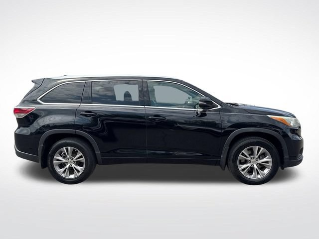 Used 2015 Toyota Highlander XLE AWD/4WD image 7
