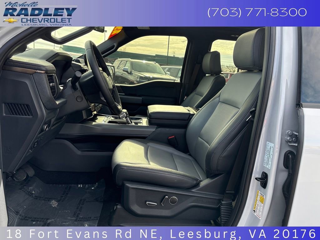 Used 2025 Ford F150 Lightning Lariat image 18