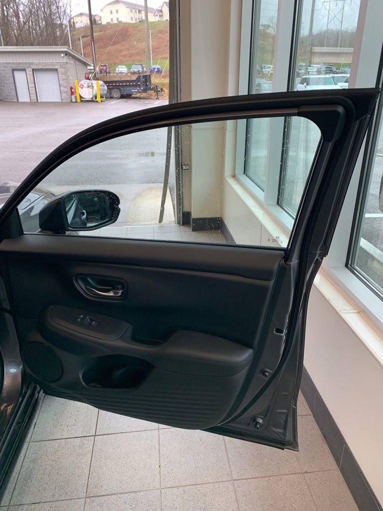 Used 2026 Honda HR-V LX image 14