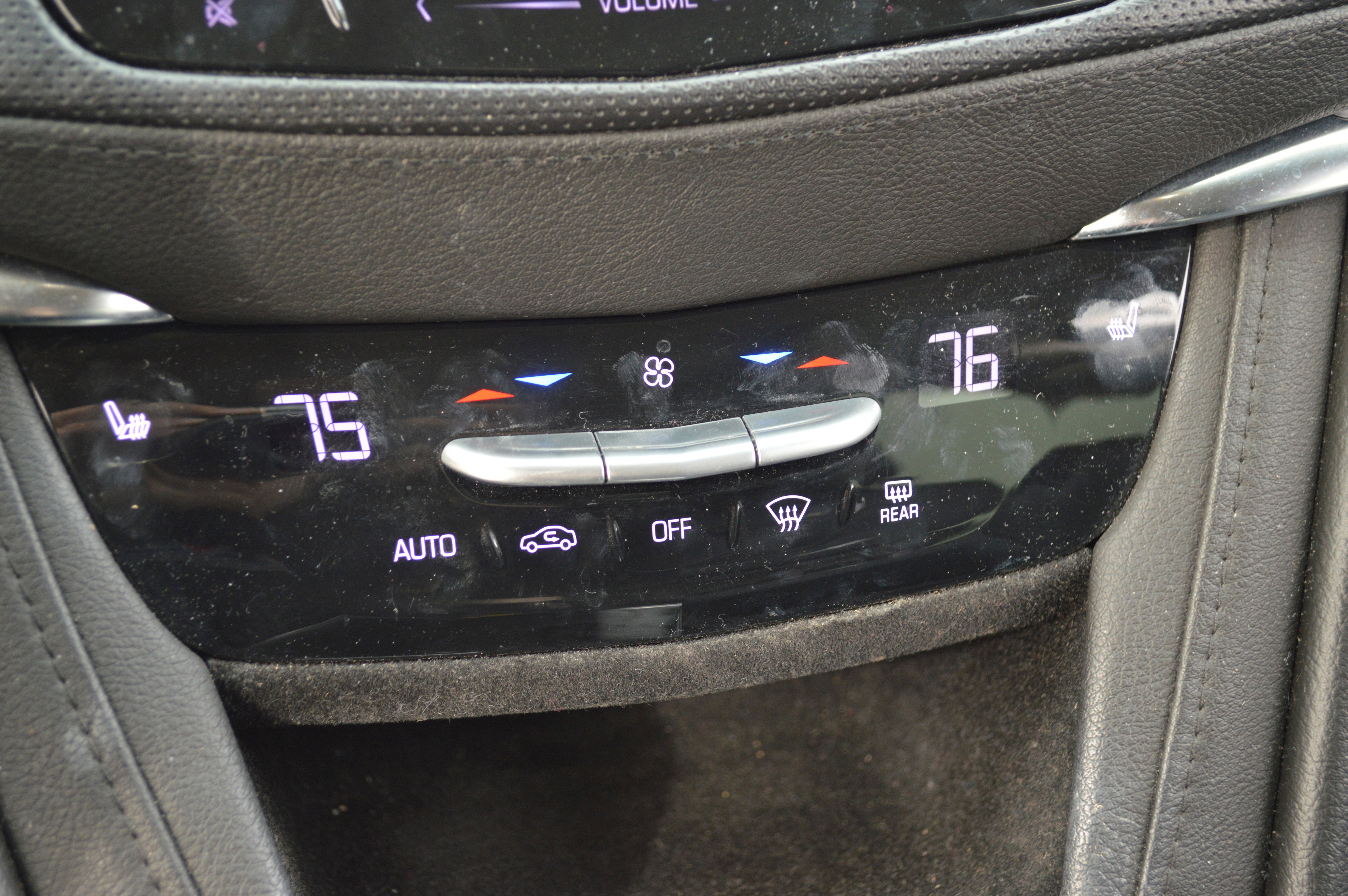 Used 2017 Cadillac XT5 Luxury w/ Driver Awareness Package image 24