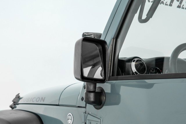 Used 2015 Jeep Wrangler Rubicon w/ Power Convenience Group image 36