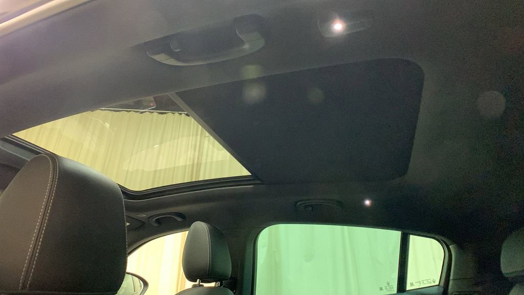 Used 2025 Maserati Grecale Modena image 28