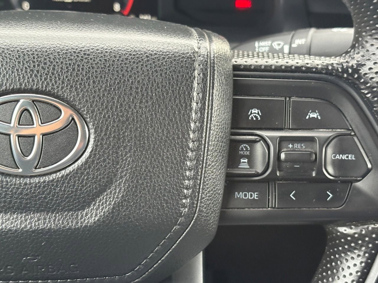 Used 2024 Toyota Tacoma SR RWD image 16