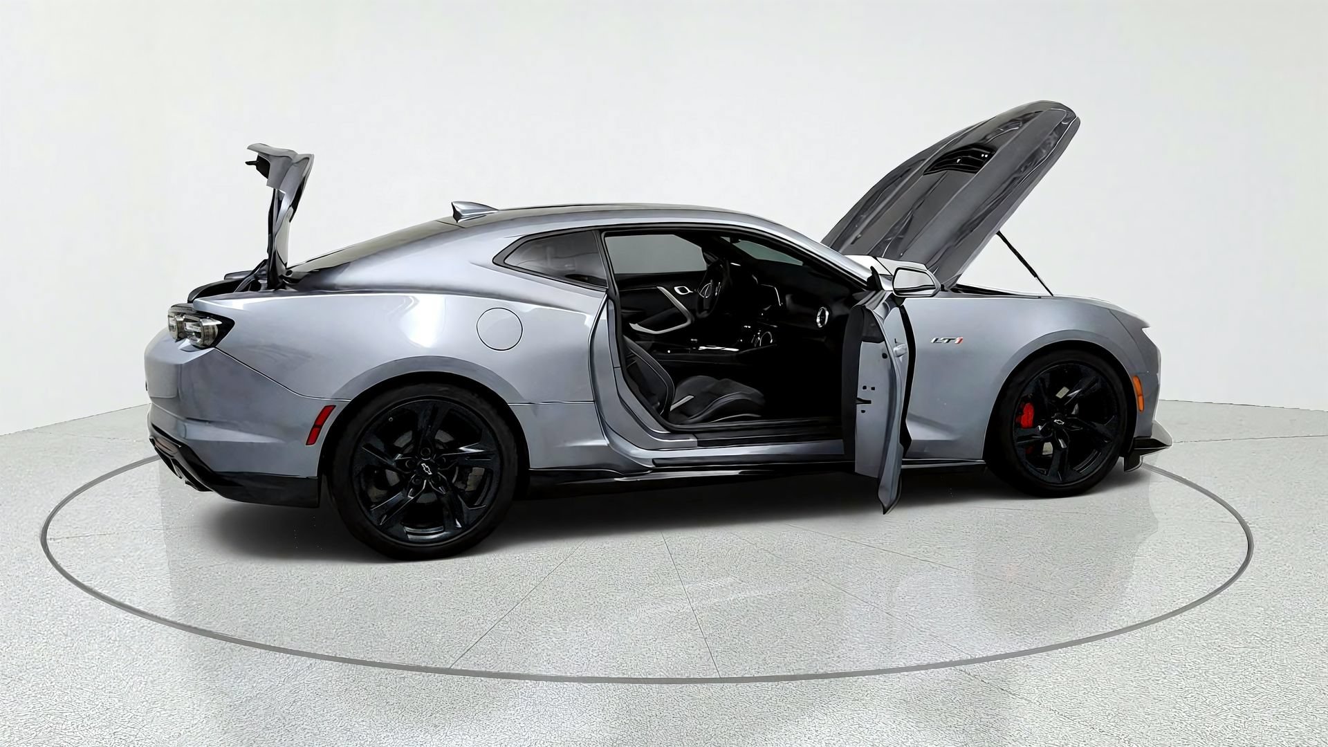 Used 2021 Chevrolet Camaro LT w/ RS Package RWD image 13