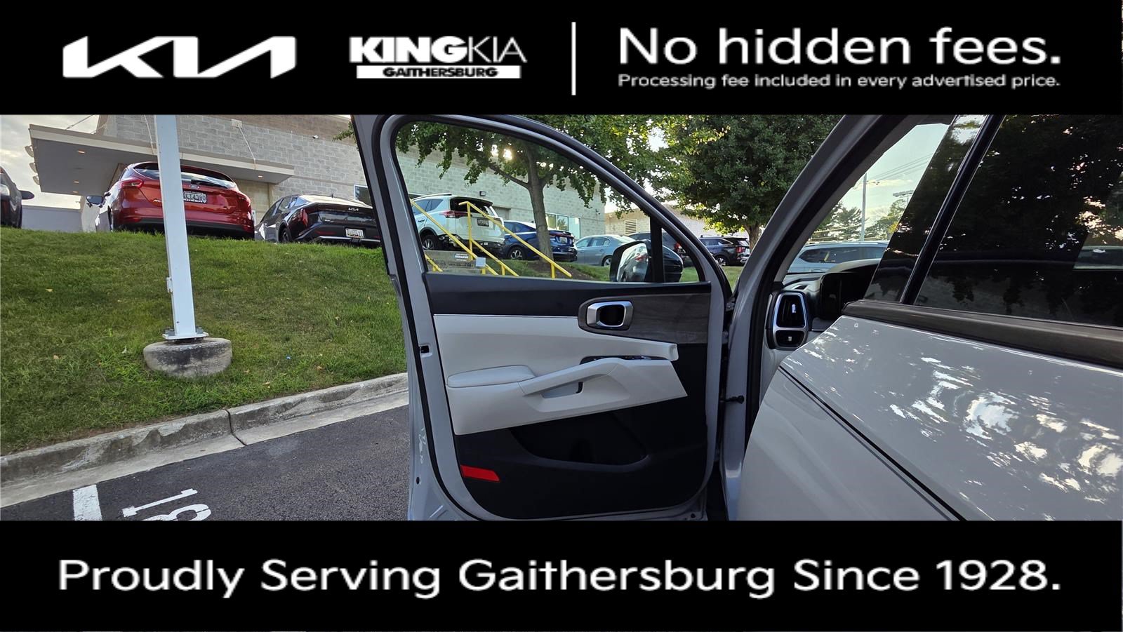 Certified 2023 Kia Sorento S w/ Panoramic Sunroof Package AWD/4WD image 13