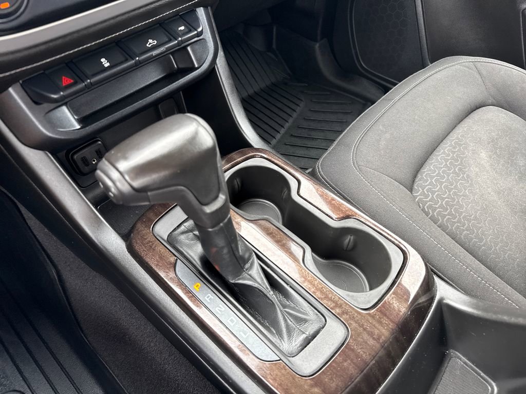 Used 2019 GMC Canyon SLE w/ SLE Convenience Package image 22