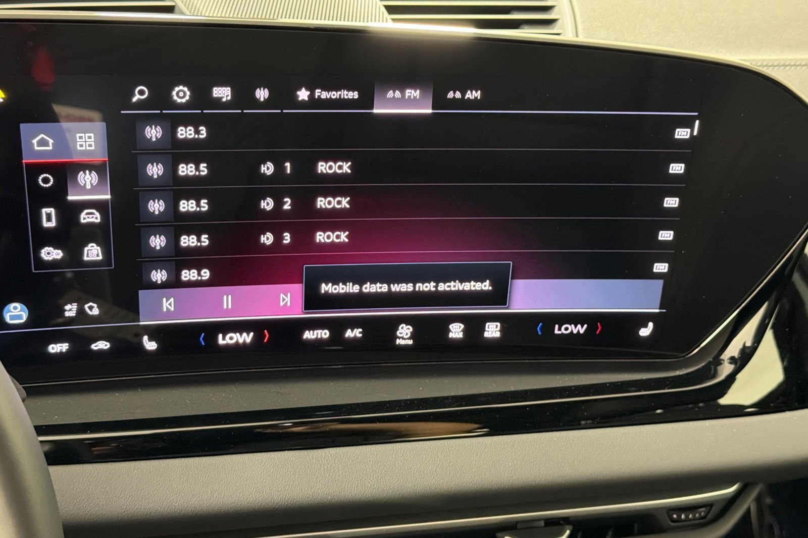 Used 2025 Audi A5 2.0T Premium w/ Convenience Package image 16