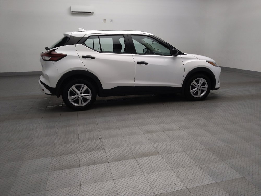 Used 2021 Nissan Kicks S FWD image 10