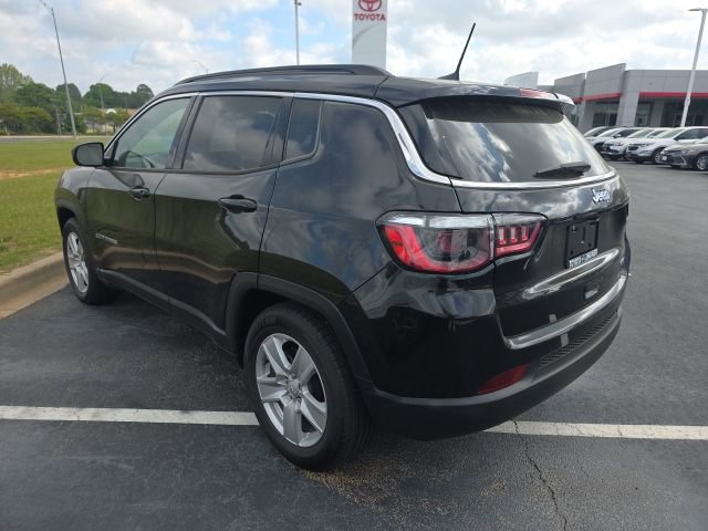 Used 2022 Jeep Compass Latitude image 5