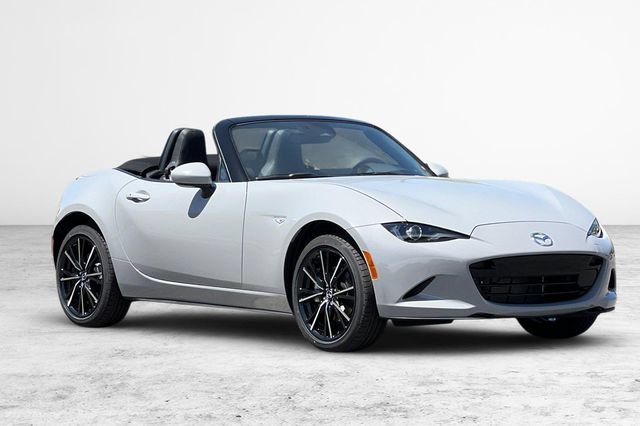 New 2026 MAZDA MX-5 Miata Grand Touring w/ Weather Package RWD image 2